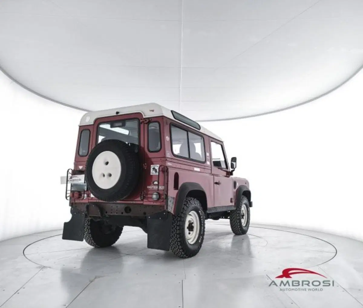 Land Rover Defender usata a Perugia (3)