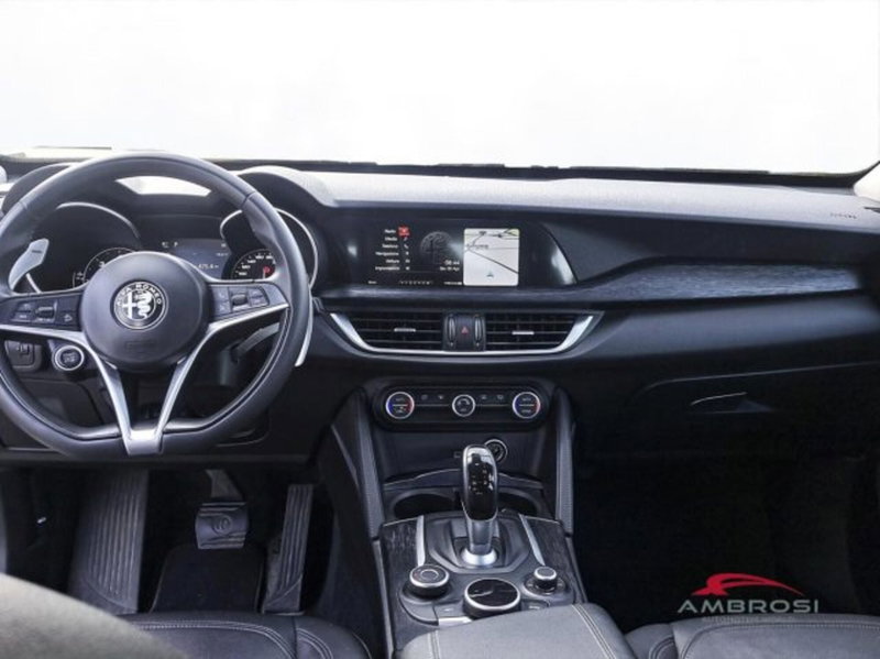 Alfa Romeo Stelvio usata a Perugia (12)
