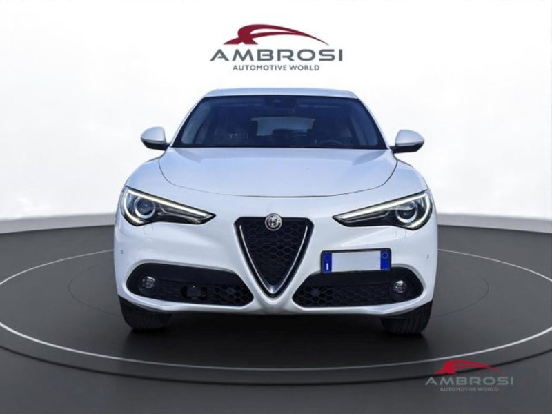Alfa Romeo Stelvio usata a Perugia (7)