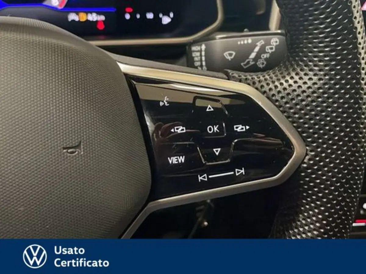 Volkswagen T-Roc usata a Vicenza (15)