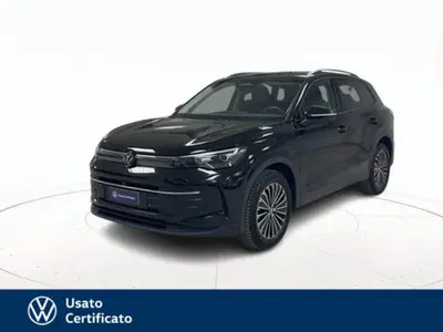 Volkswagen Tiguan 1.5 etsi Edition 130cv dsg del 2025 usata a Arzignano