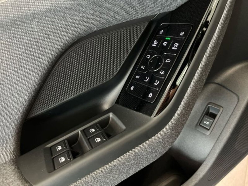 Audi A6 Avant e-Tron usata a Bologna (17)
