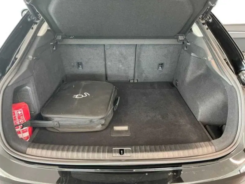 Audi Q3 Sportback usata a Bologna (19)
