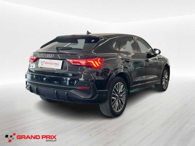 Audi Q3 Sportback usata a Bologna (2)