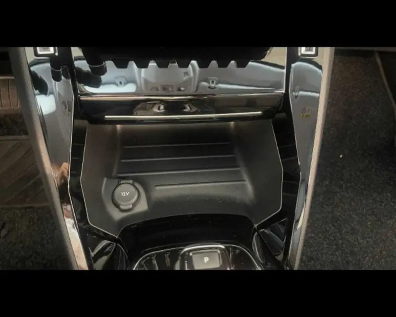 Peugeot 208 usata a Bologna (18)