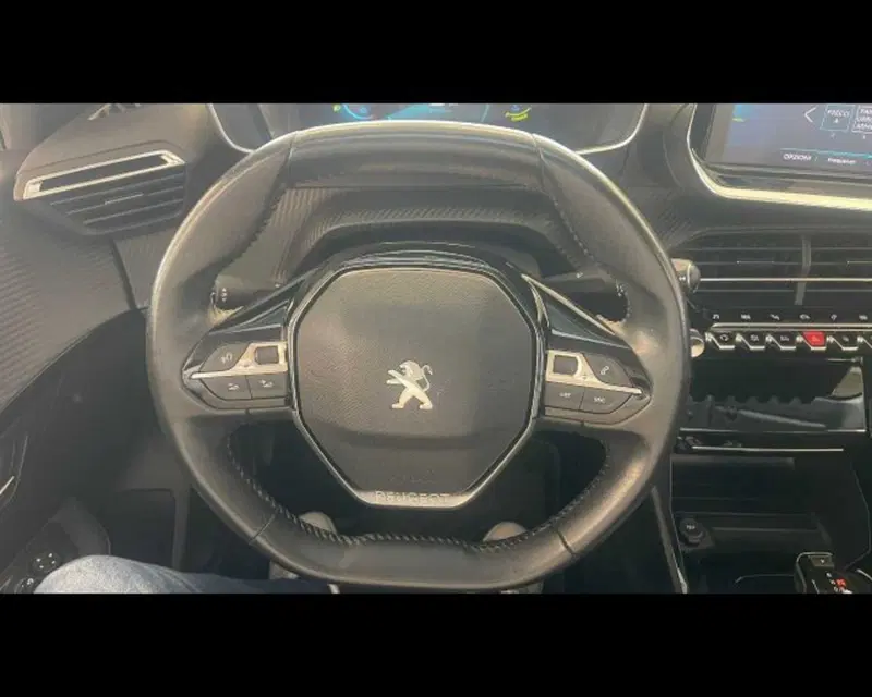 Peugeot 208 usata a Bologna (7)