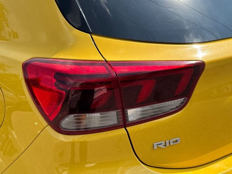 Kia Rio usata a Bologna (8)