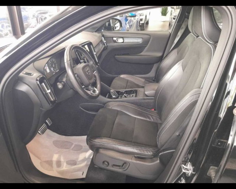 Volvo XC40 usata a Bologna (3)