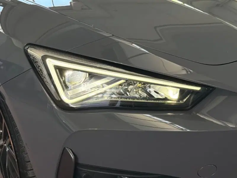 Cupra Leon usata a Bologna (7)