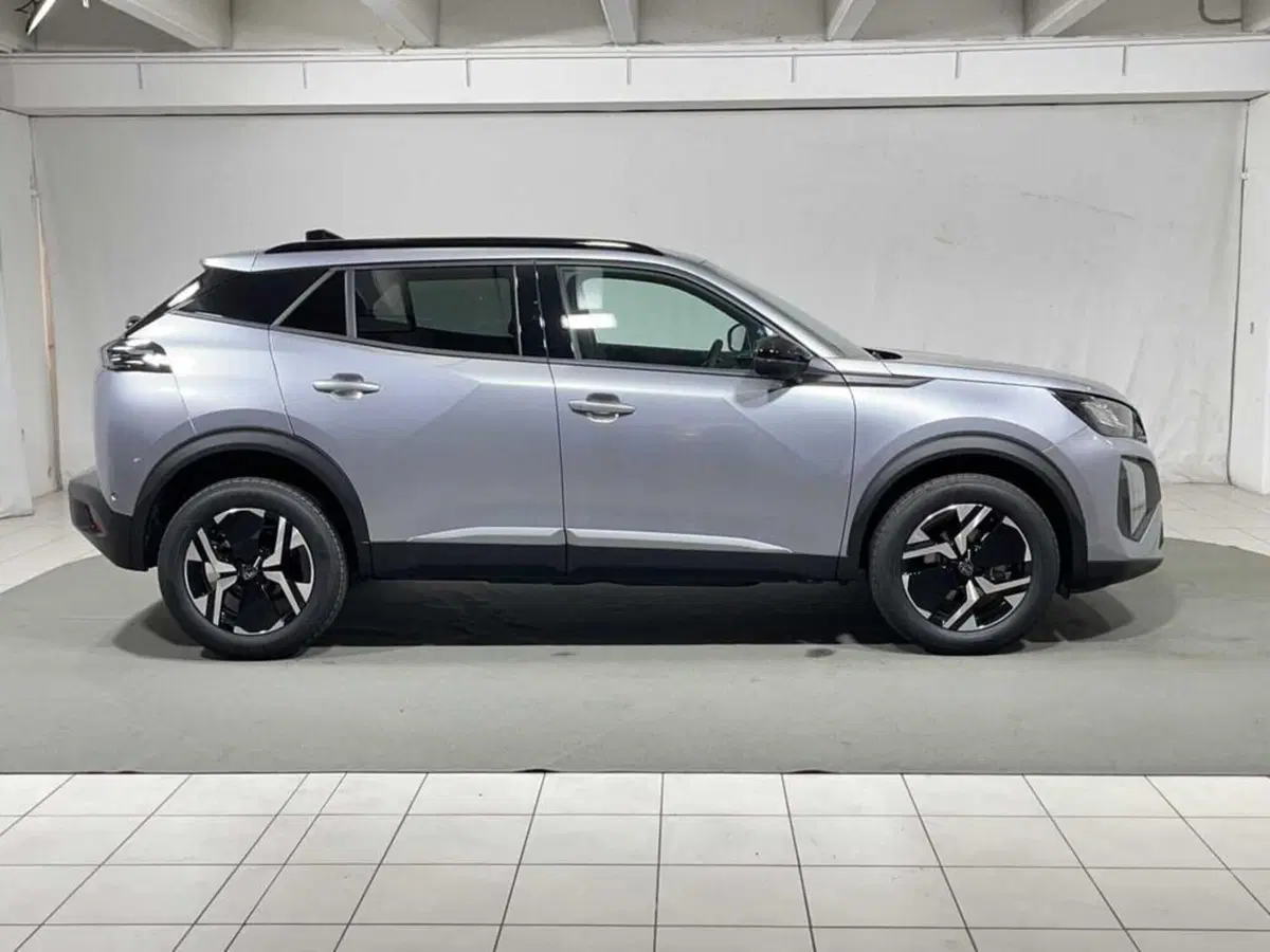 Peugeot 2008 nuova a Sondrio (6)