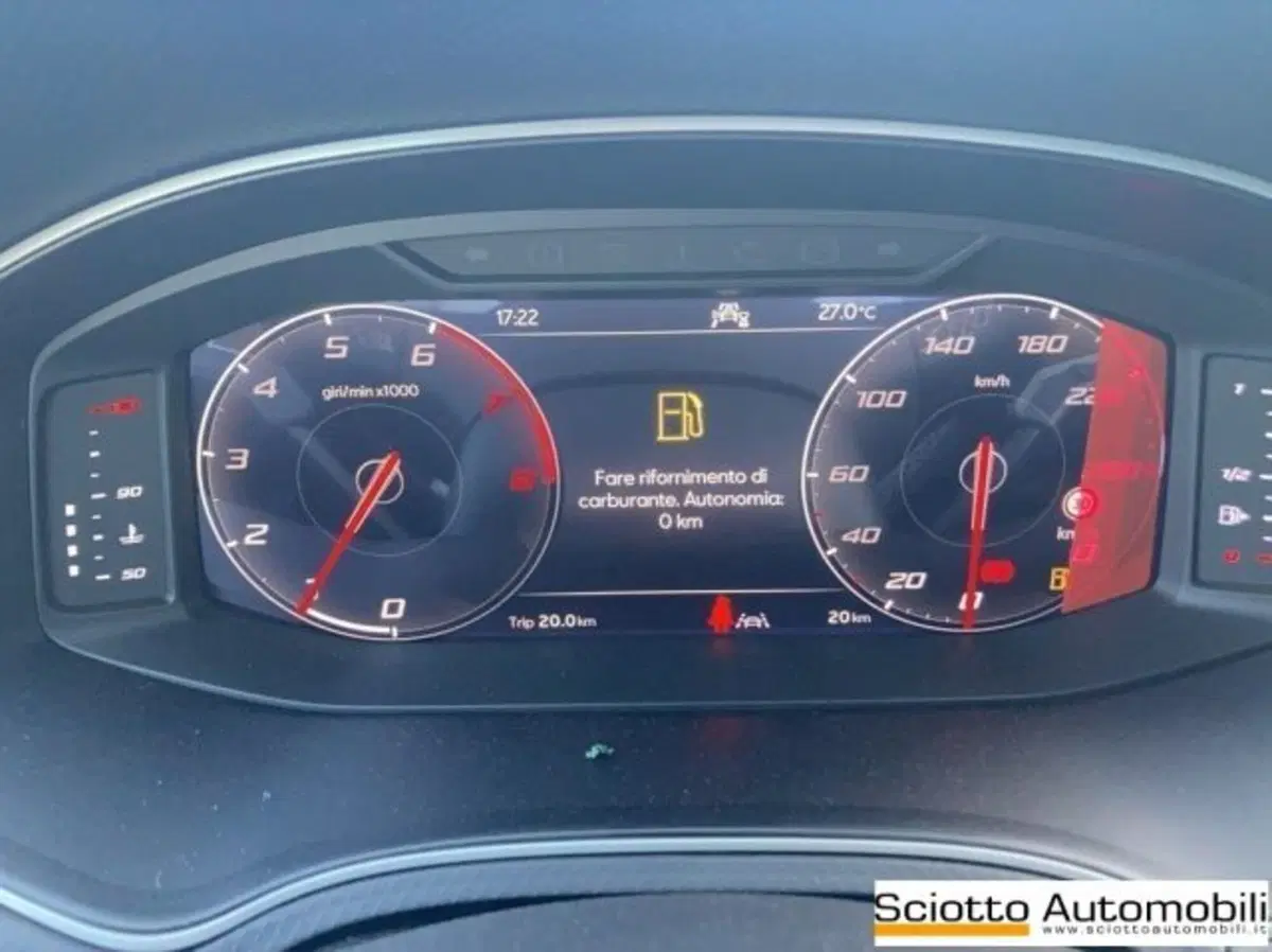 SEAT Arona nuova a Messina (11)