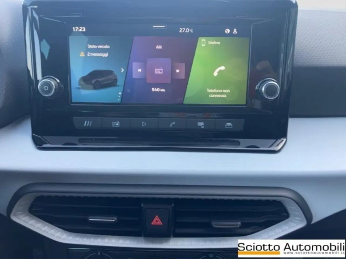 SEAT Arona nuova a Messina (16)