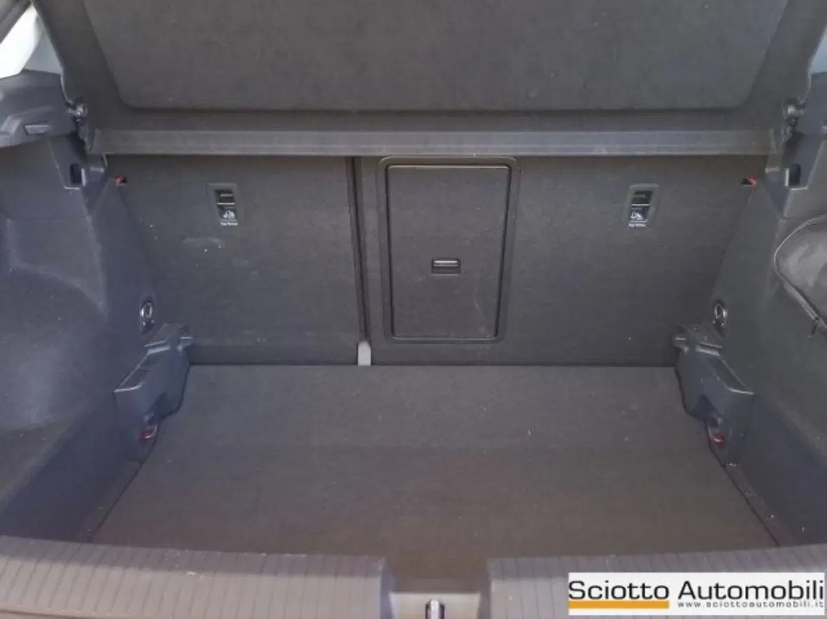 Volkswagen T-Roc usata a Messina (17)