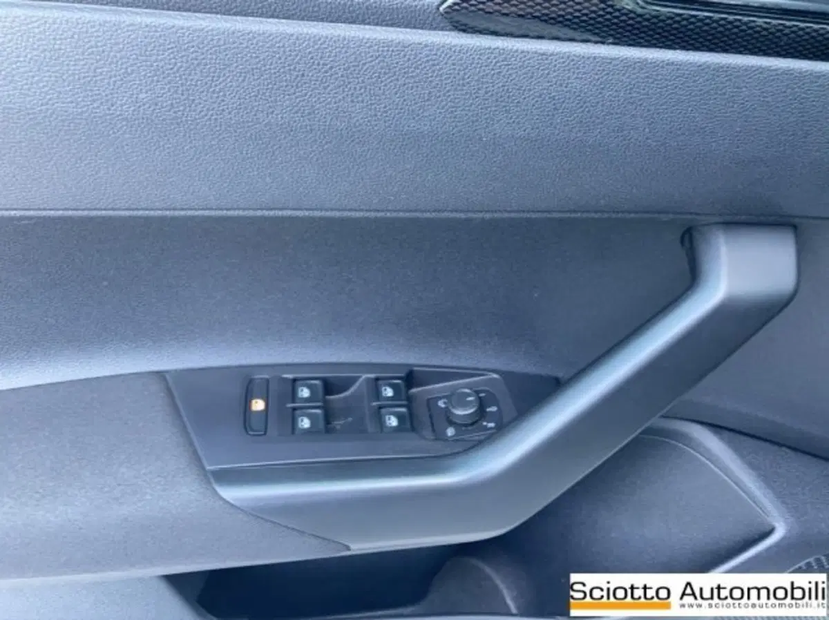 Volkswagen Polo usata a Messina (12)