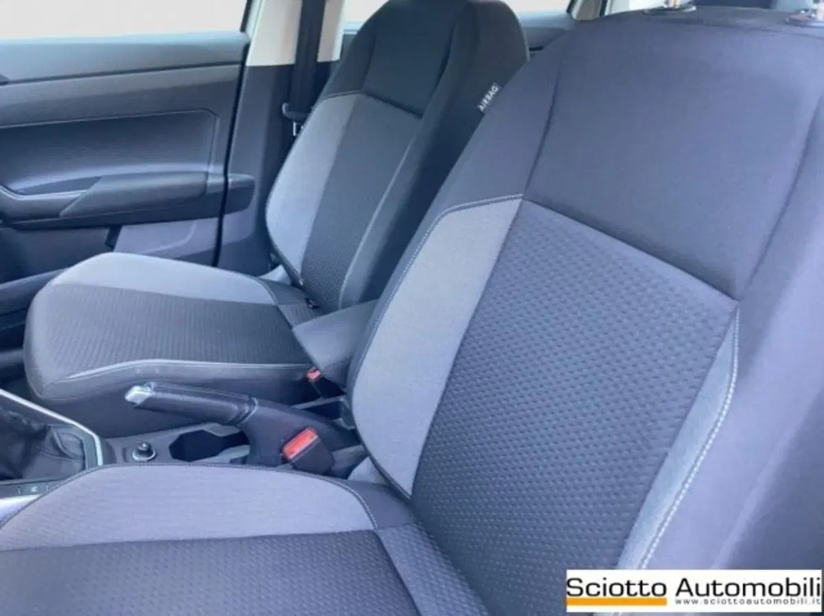 Volkswagen Polo usata a Messina (9)