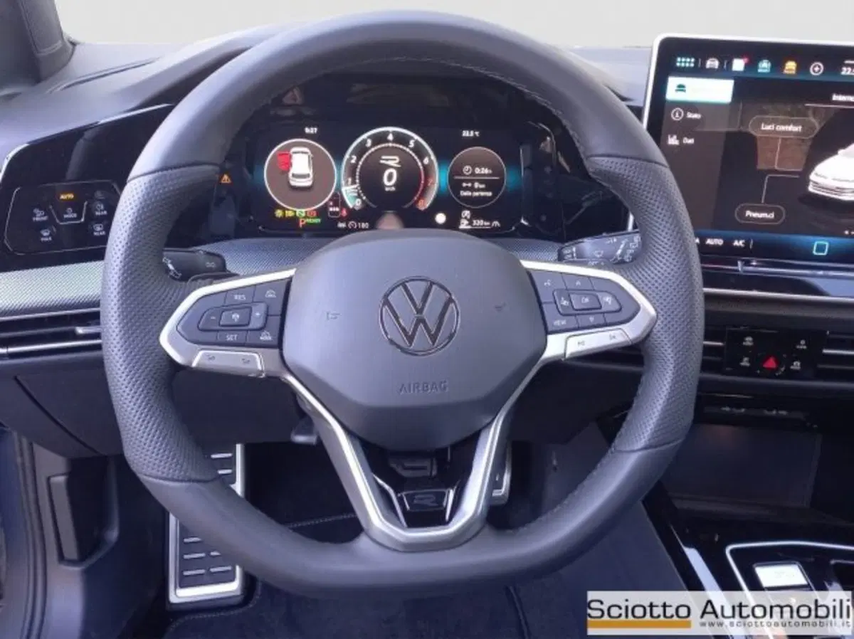 Volkswagen Golf Variant nuova a Messina (10)