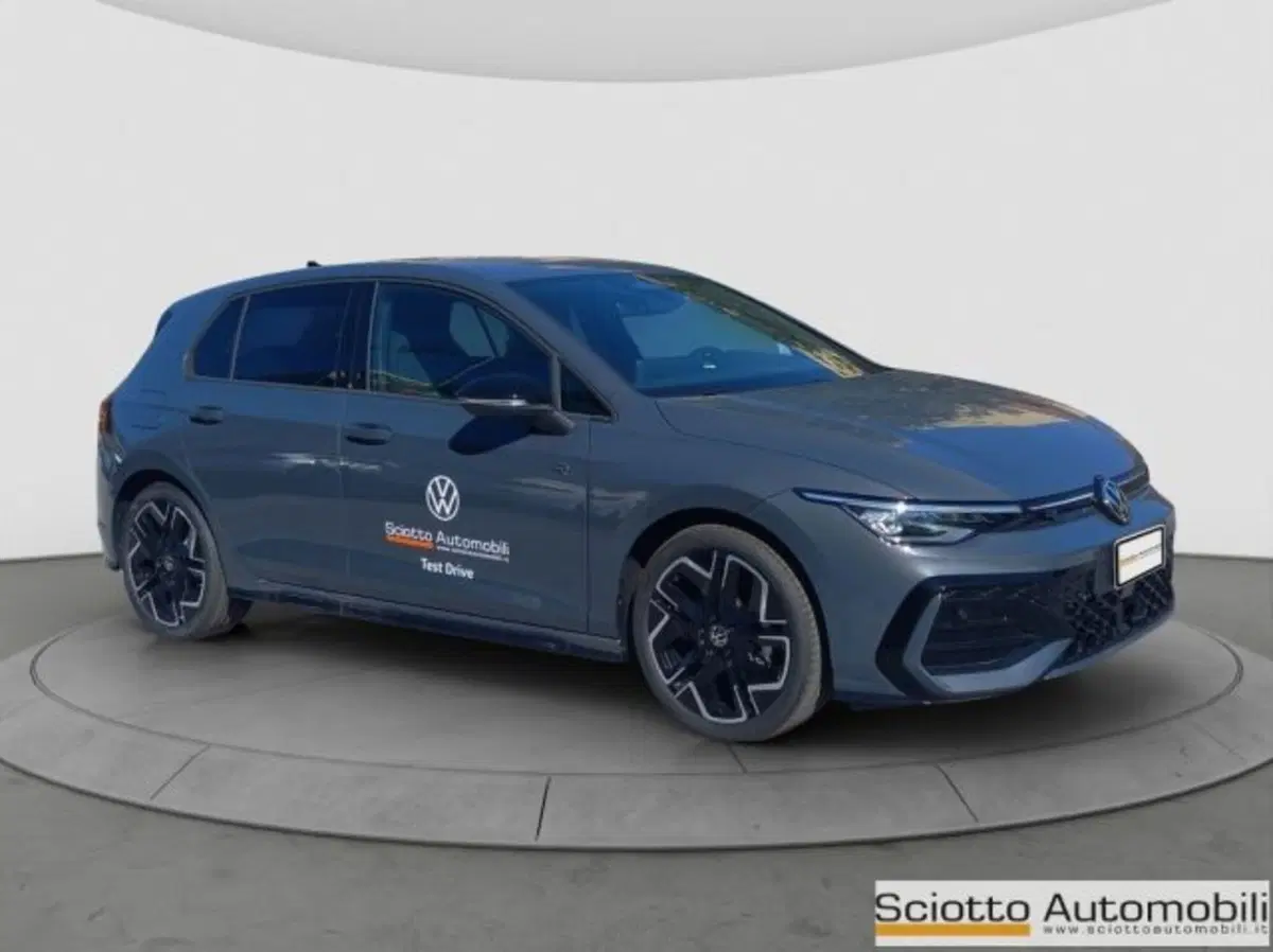 Volkswagen Golf Variant nuova a Messina (8)