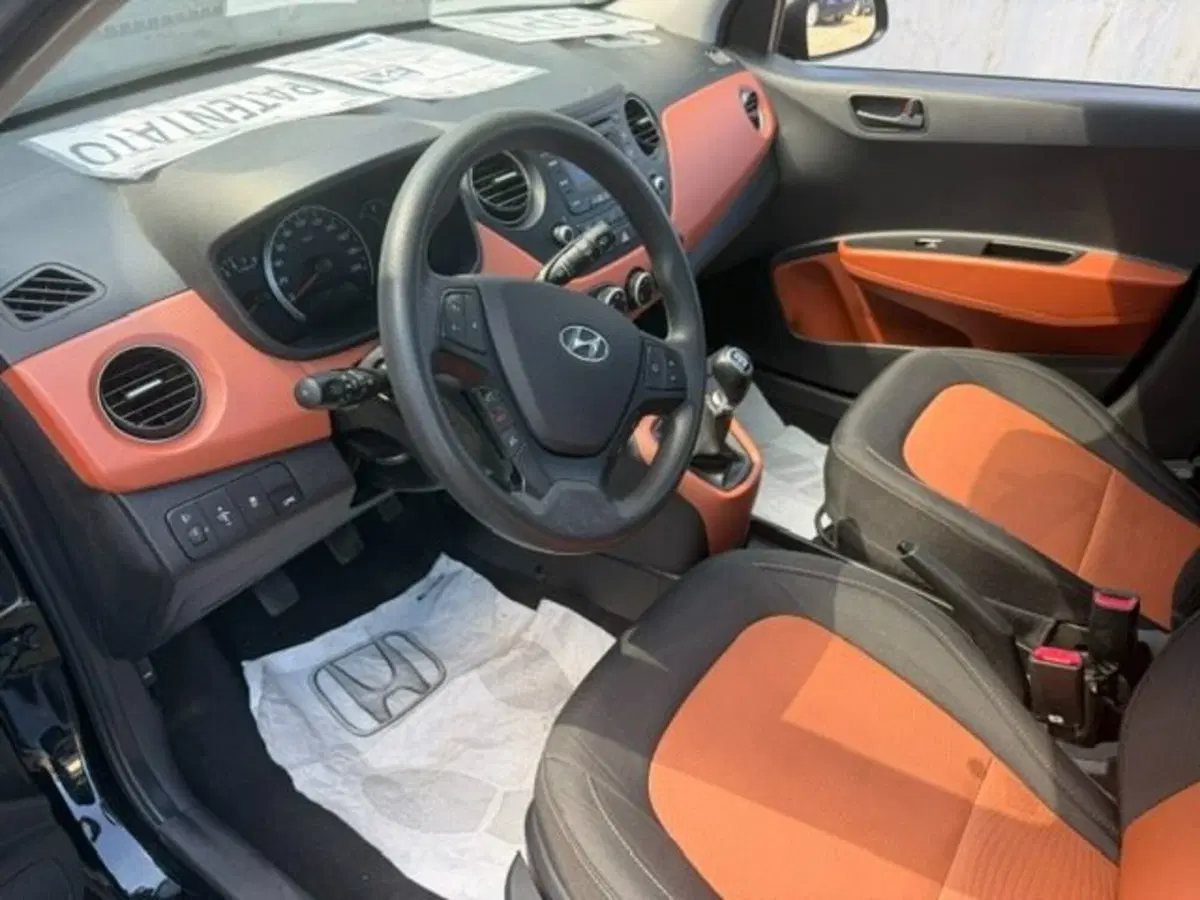 Hyundai i10 usata a Prato (7)