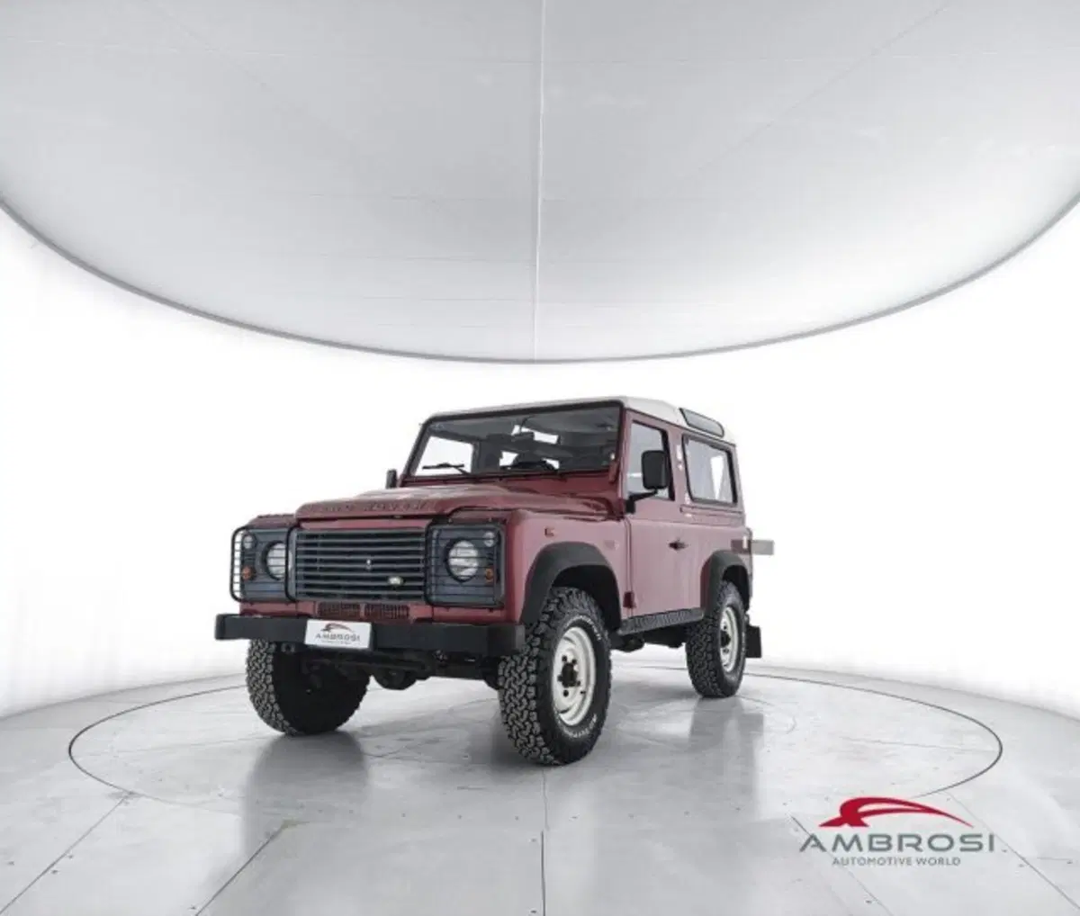 Land Rover Defender usata a Perugia