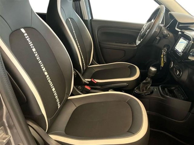 Renault Twingo usata a Como (11)