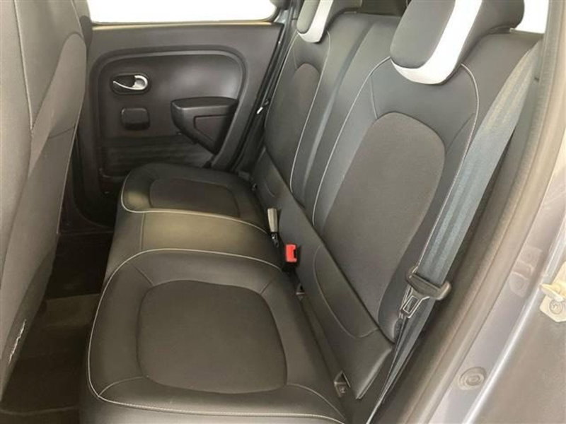 Renault Twingo usata a Como (12)