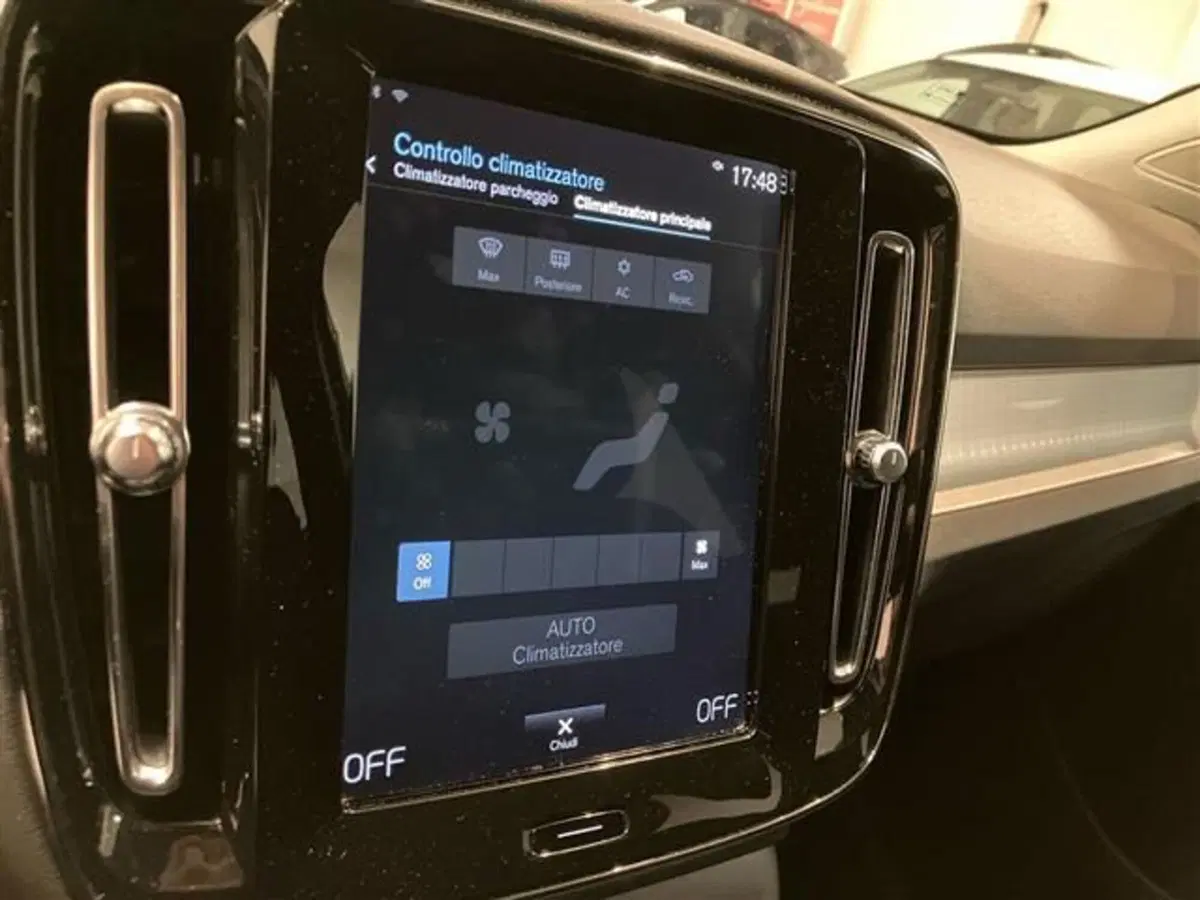 Volvo XC40 usata a Como (20)