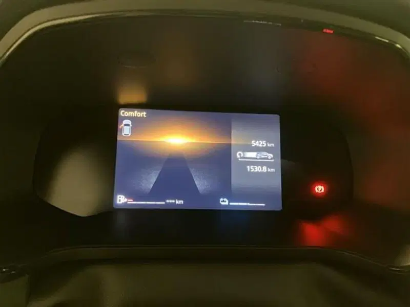 Renault Captur usata a Como (15)