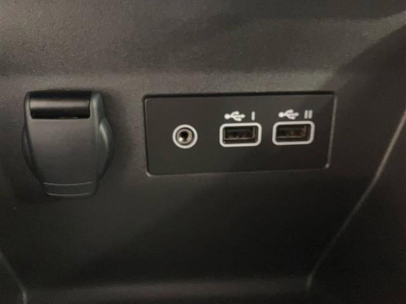 Renault Clio usata a Como (20)