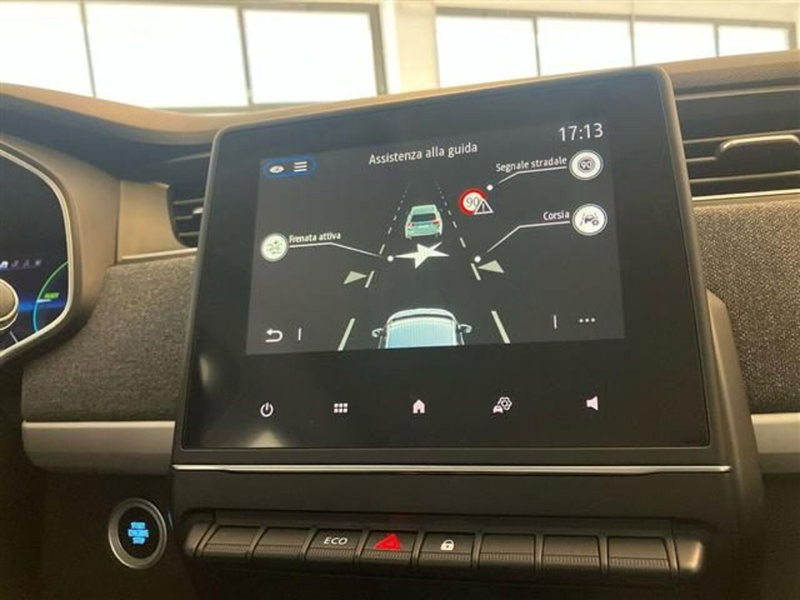 Renault Zoe usata a Como (14)