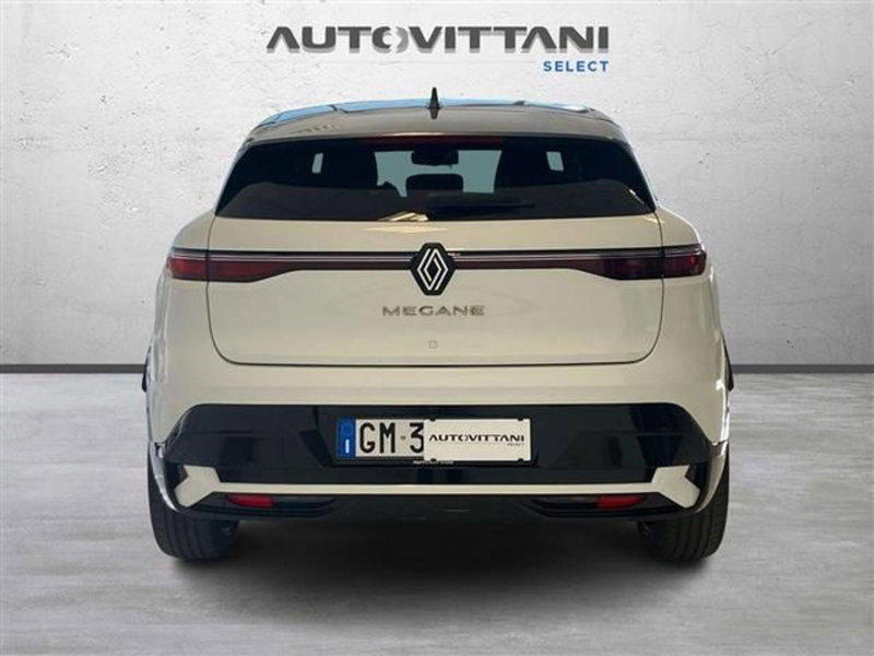 Renault Megane E-Tech Electric usata a Como (3)