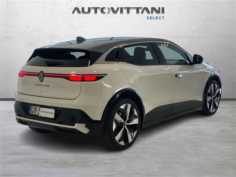Renault Megane E-Tech Electric usata a Como (4)