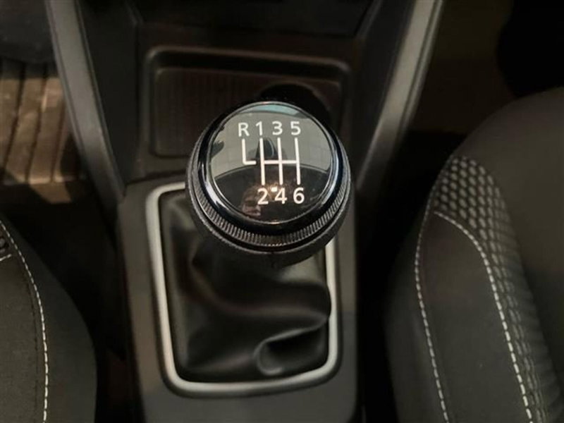 Dacia Duster usata a Como (19)