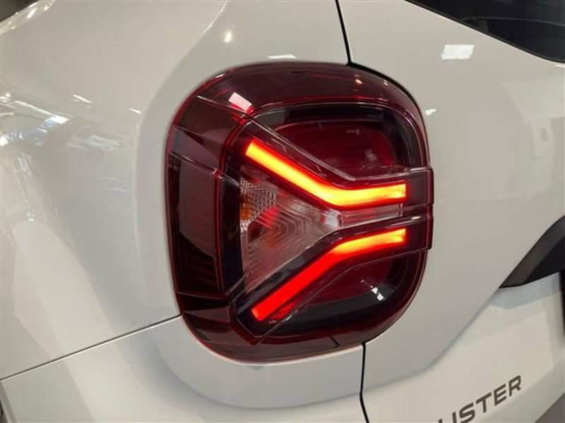 Dacia Duster usata a Como (8)