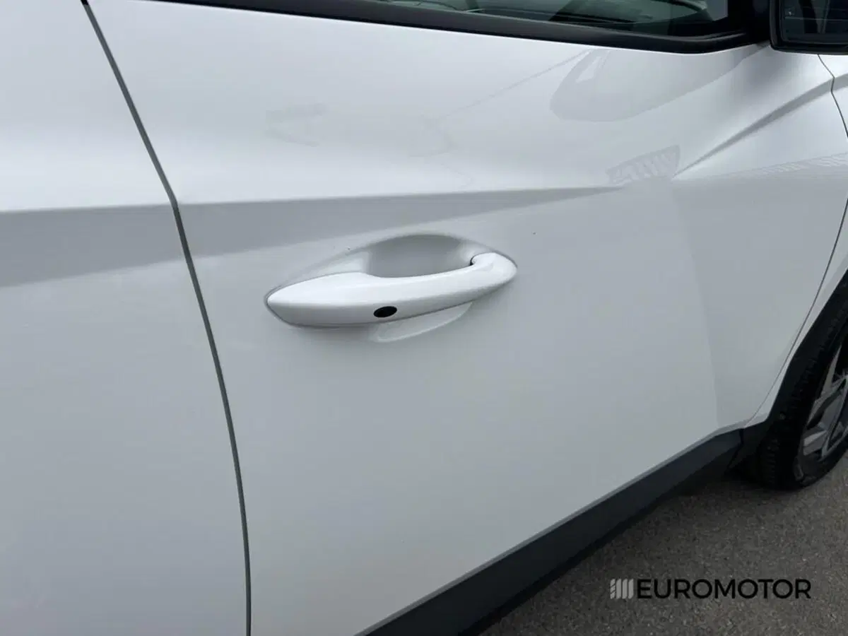 Hyundai Tucson usata a Bari (12)