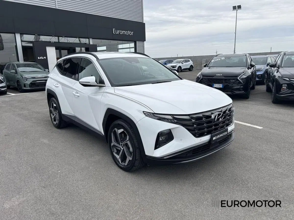 Hyundai Tucson usata a Bari (3)