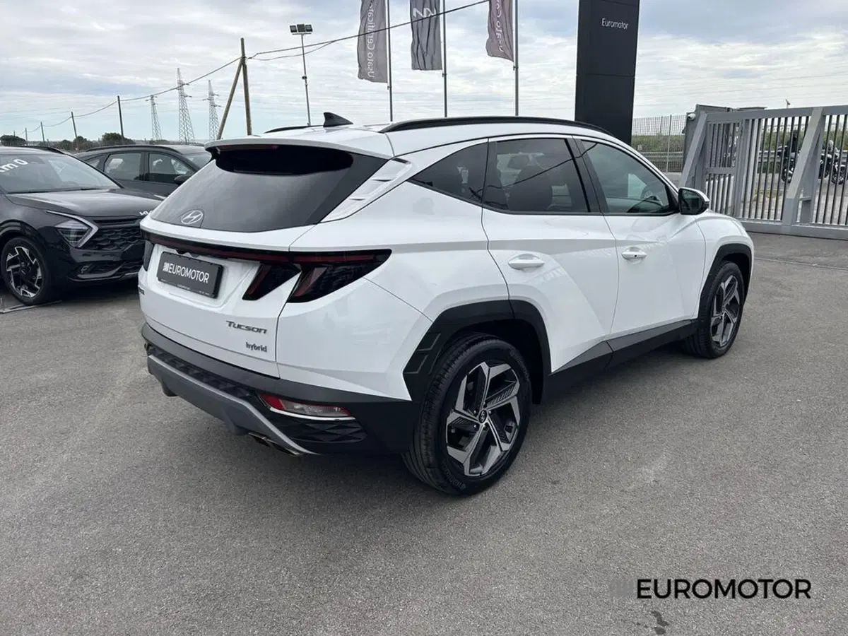 Hyundai Tucson usata a Bari (5)