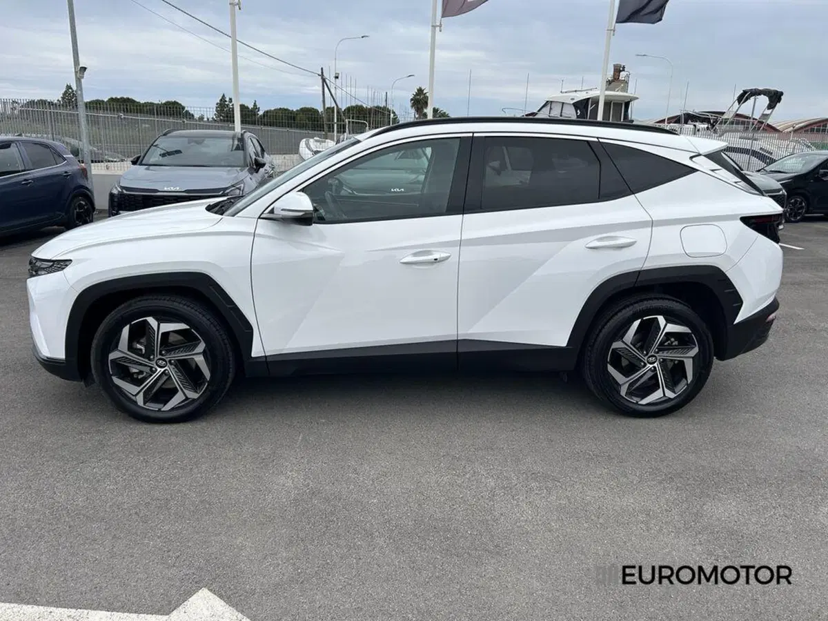 Hyundai Tucson usata a Bari (8)