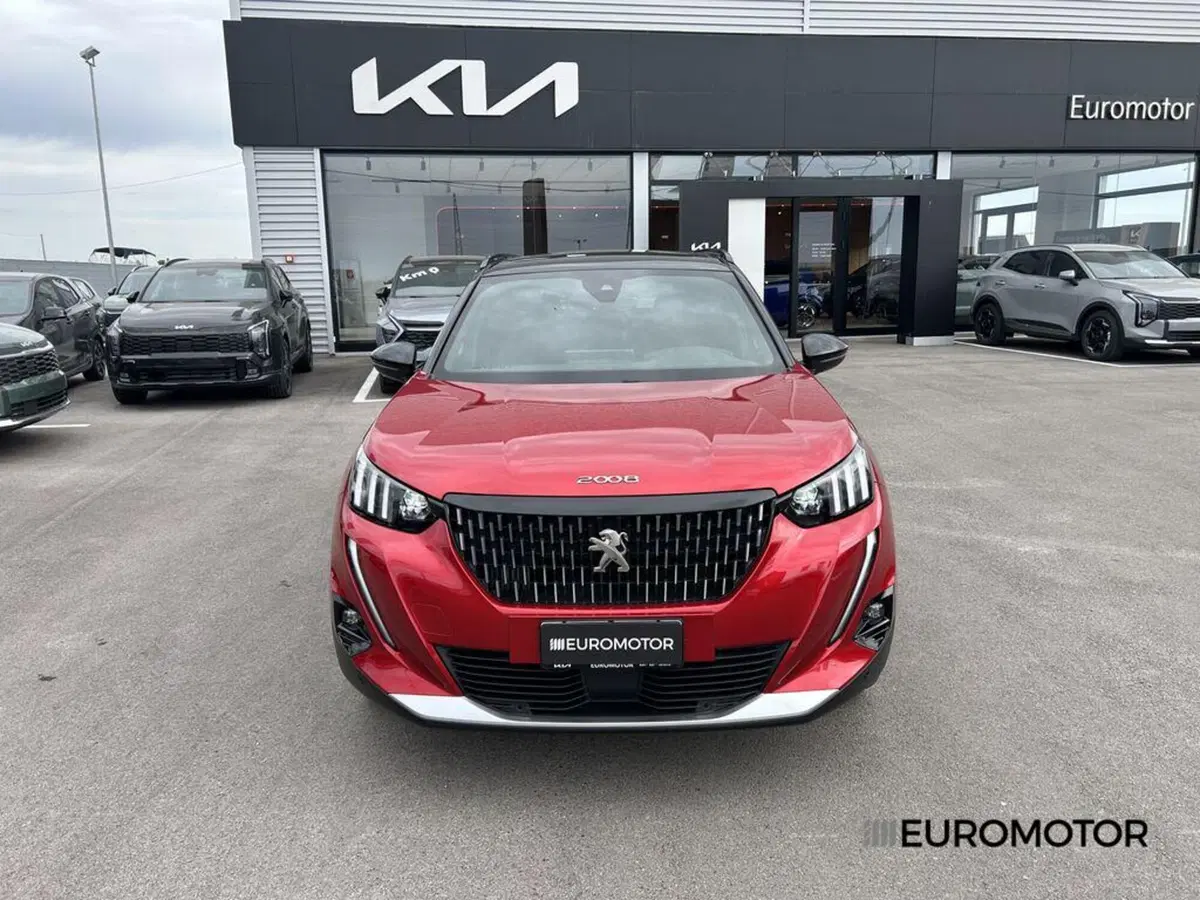 Peugeot 2008 usata a Bari (2)