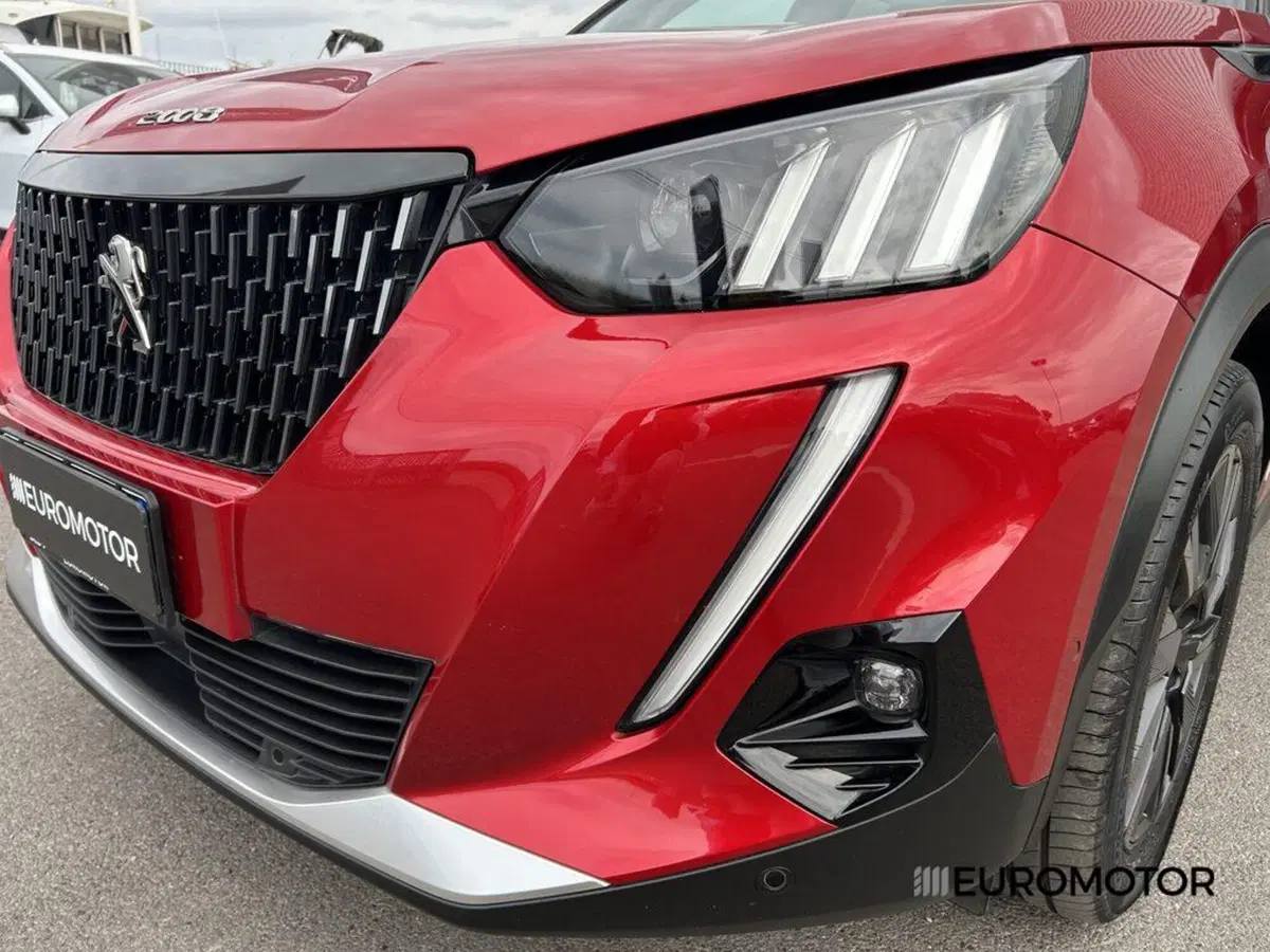 Peugeot 2008 usata a Bari (9)