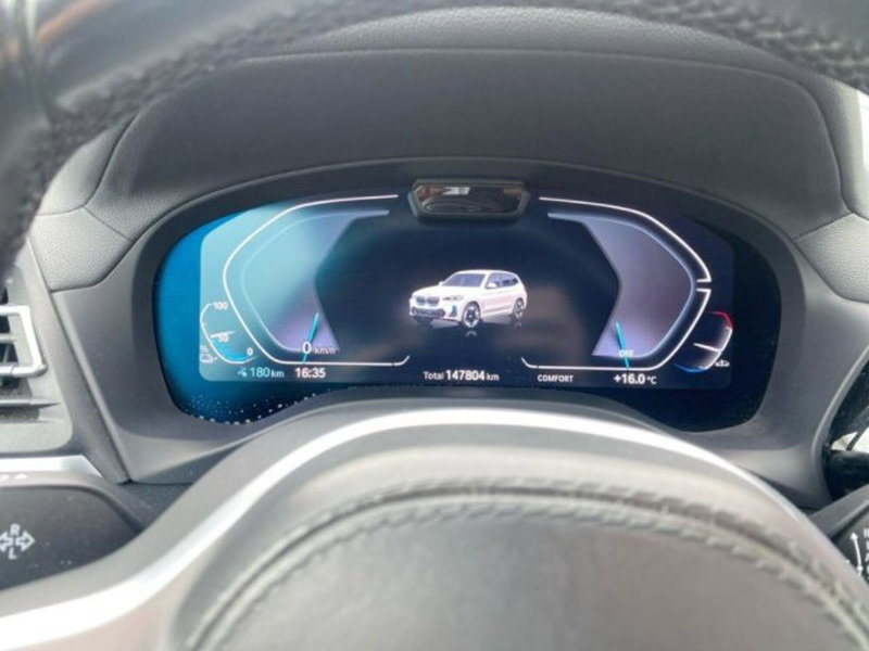 BMW iX3 usata a Lecce (13)
