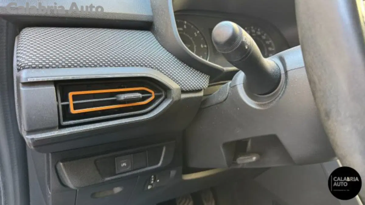 Dacia Sandero usata a Reggio Calabria (20)