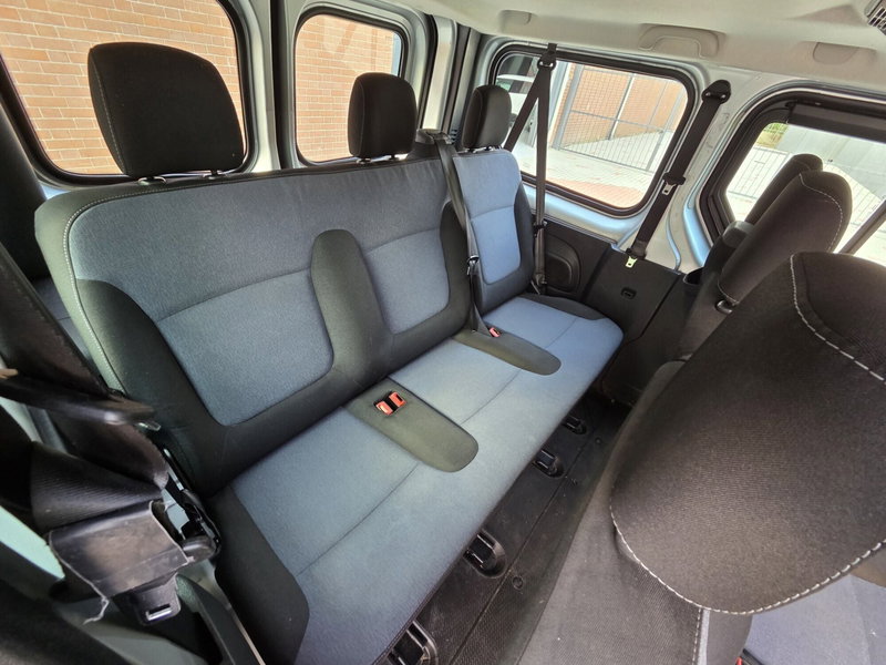 Opel Vivaro Furgone usata a Torino (10)