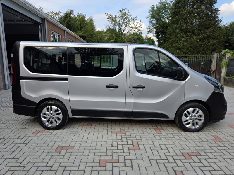 Opel Vivaro Furgone usata a Torino (14)