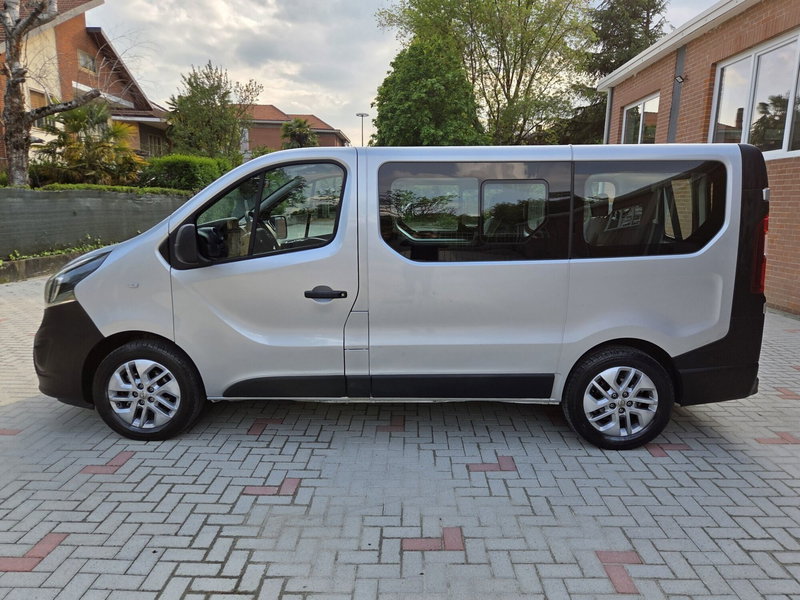 Opel Vivaro Furgone usata a Torino (15)