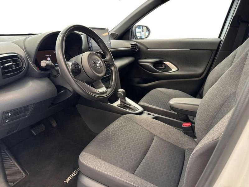 Toyota Yaris Cross usata a Prato (9)
