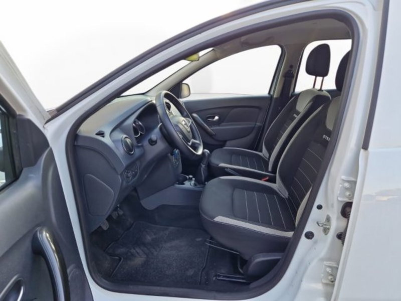 Dacia Sandero usata a Modena (11)
