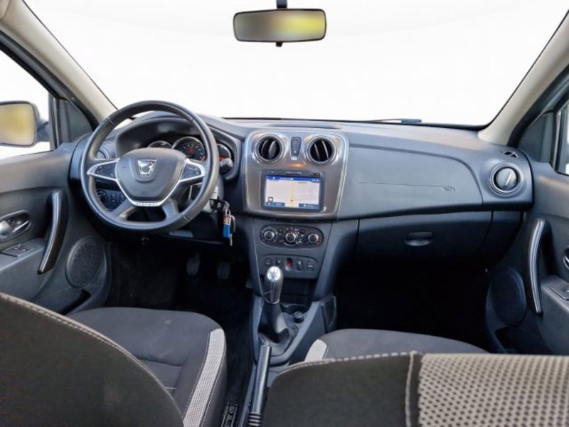 Dacia Sandero usata a Modena (13)