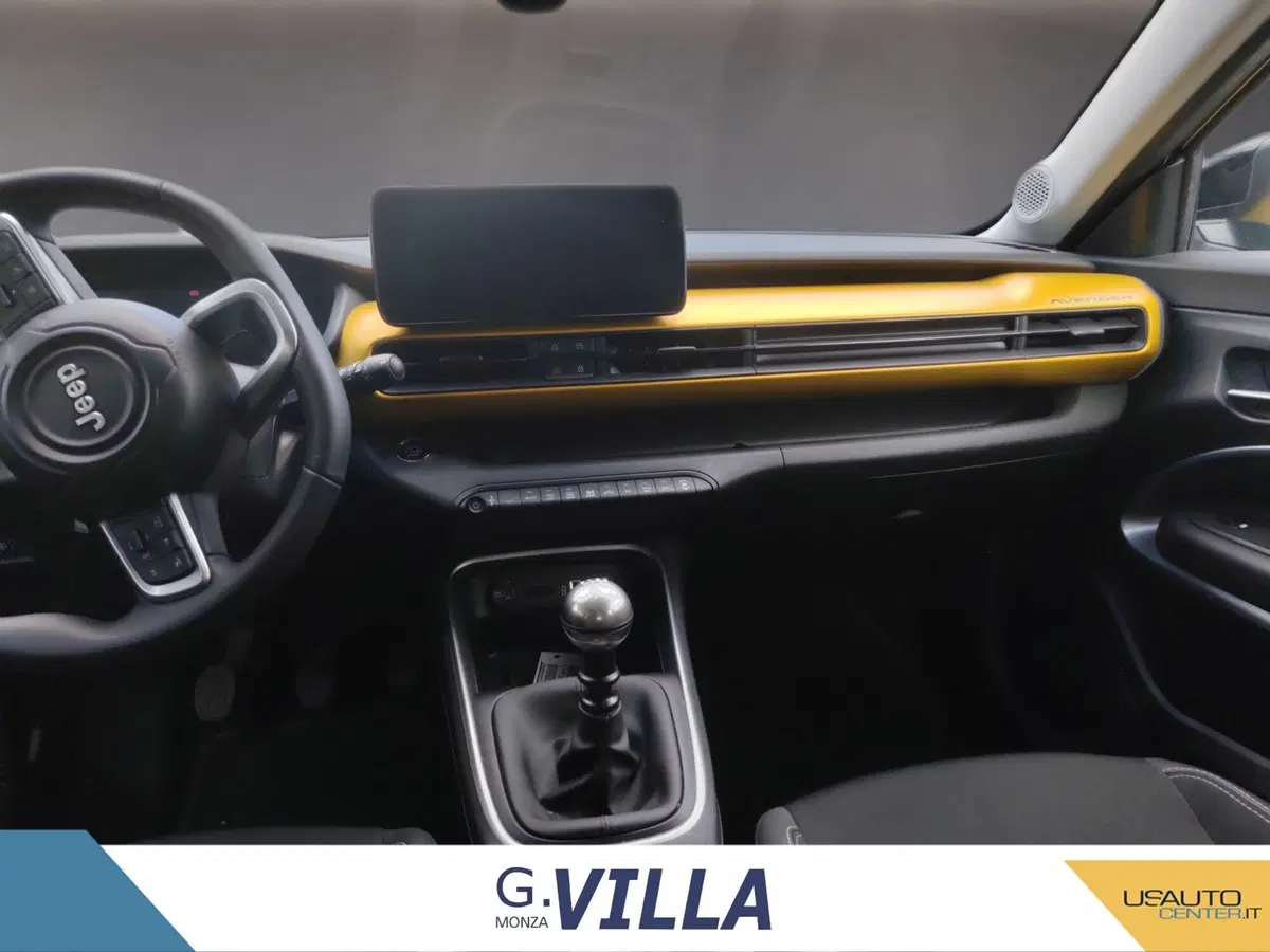 Jeep Avenger usata a Milano (8)
