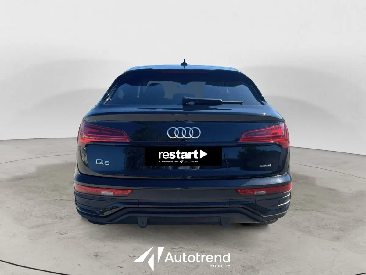 Audi Q4 Sportback usata a Bari (4)