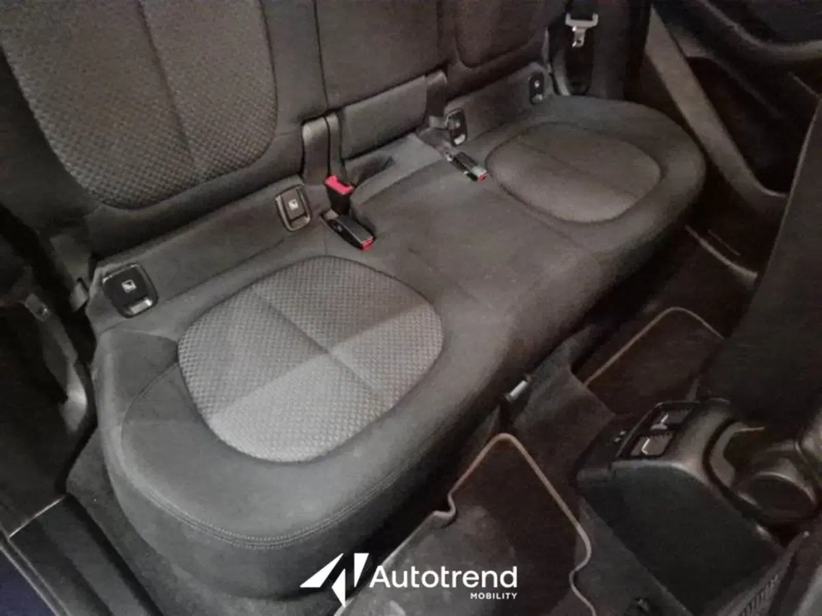 BMW X2 usata a Bari (11)